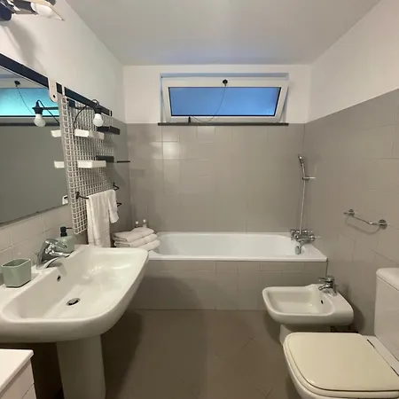 La Casa Nel Bosco - In Collina A 10 Minuti Dal Mare Apartman *
