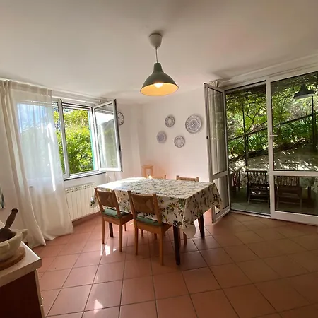 Apartment La Casa Nel Bosco - In Collina A 10 Minuti Dal Mare Casarza Ligure