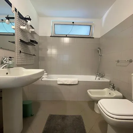 La Casa Nel Bosco - In Collina A 10 Minuti Dal Mare Apartman *