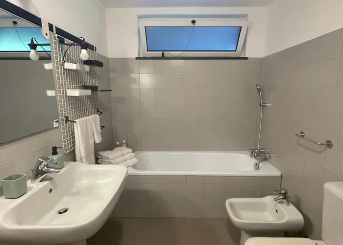 La Casa Nel Bosco - In Collina A 10 Minuti Dal Mare Apartment *