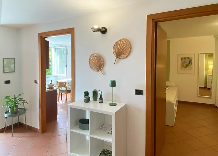 La Casa Nel Bosco - In Collina A 10 Minuti Dal Mare Διαμέρισμα